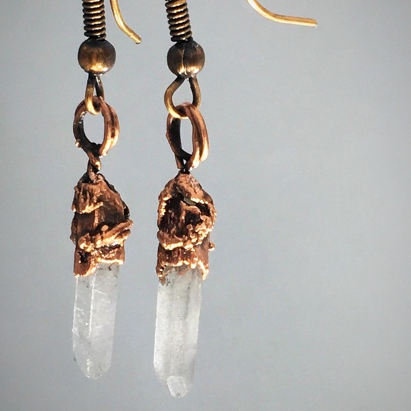 Clear crystal copper electroformed earrings - Picture 3 of 6
